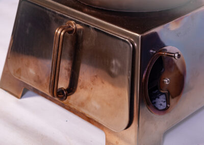 Showing the ash tray for the fireplace